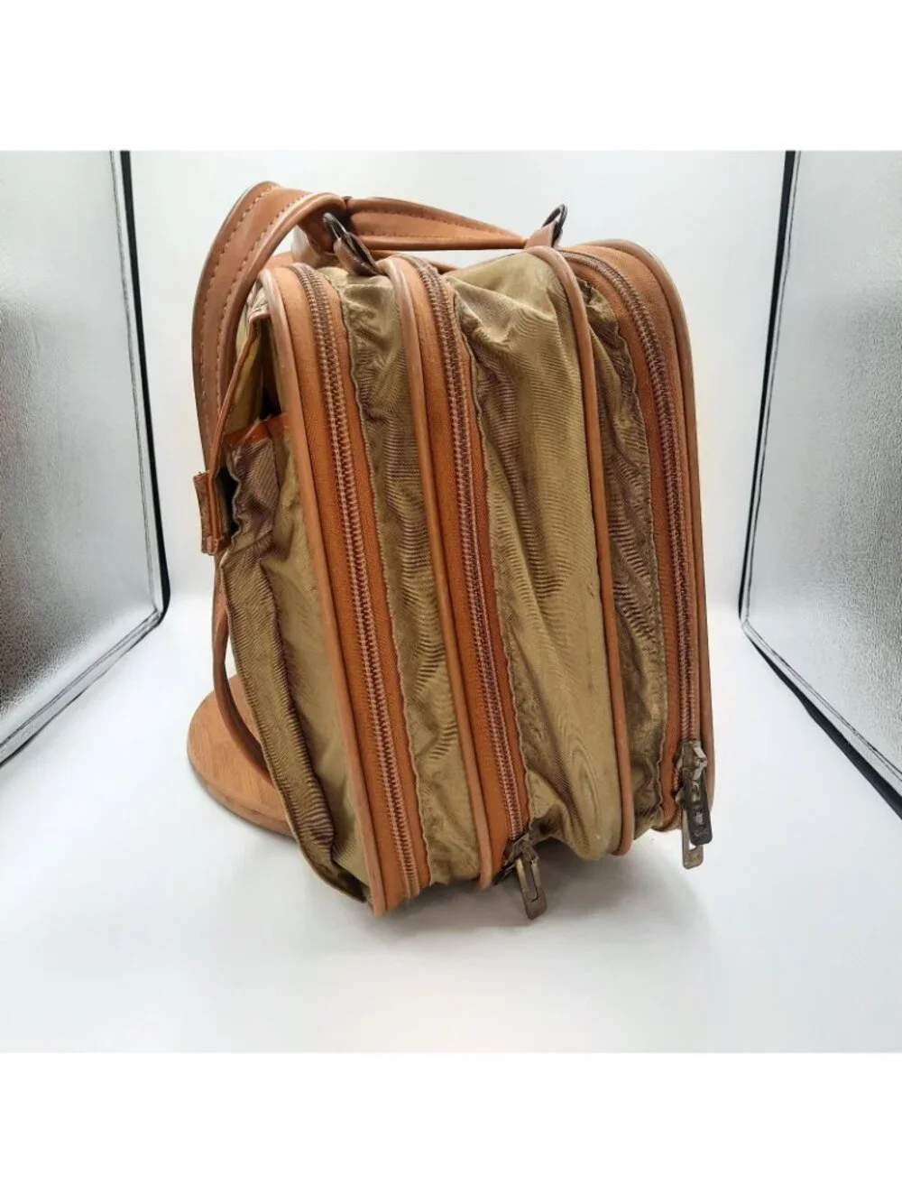 Vintage Hartmann Luggage Khaki Nylon Leather Trim Folding Zip Travel Garment Bag